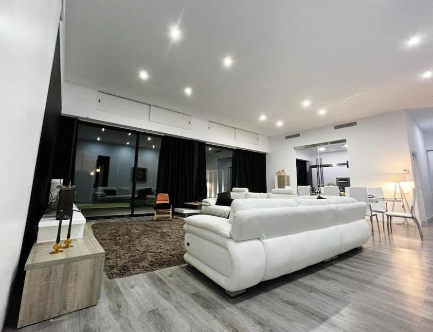Luxury House Del Delta Villa Deltebre Exteriör bild